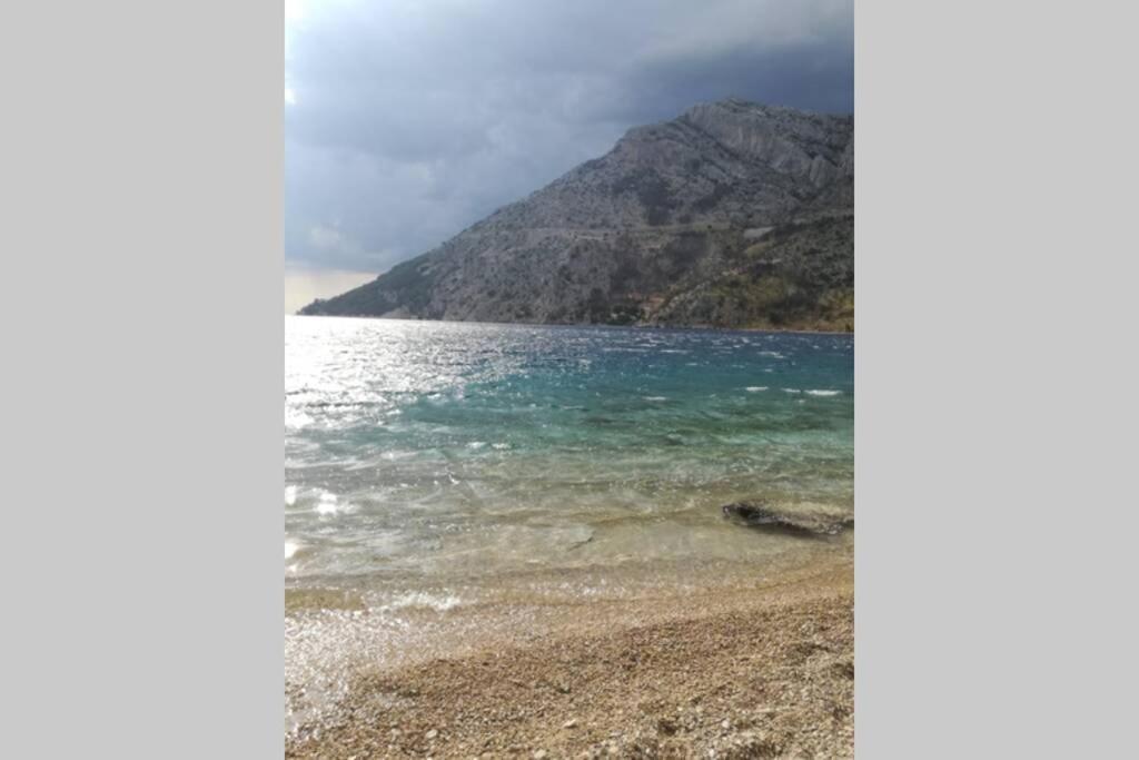 Apartman Nela Brela Dış mekan fotoğraf
